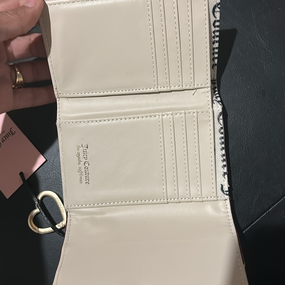 Icy couture burgundy wallet new - Picture 3 of 3